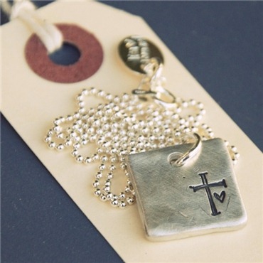 FaithHopeLoveNecklace1