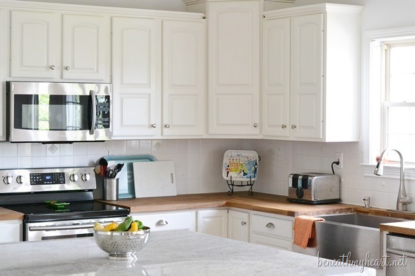 painting oak cabinets white