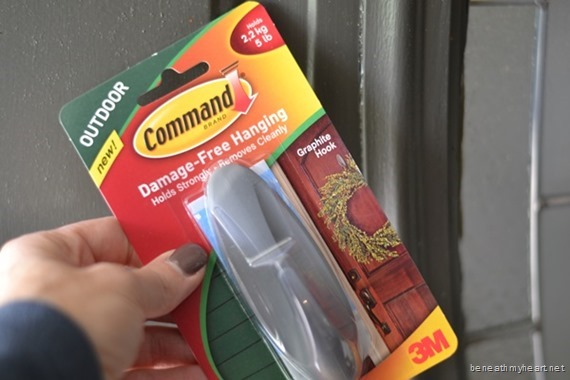 3M Command clips for holiday decor