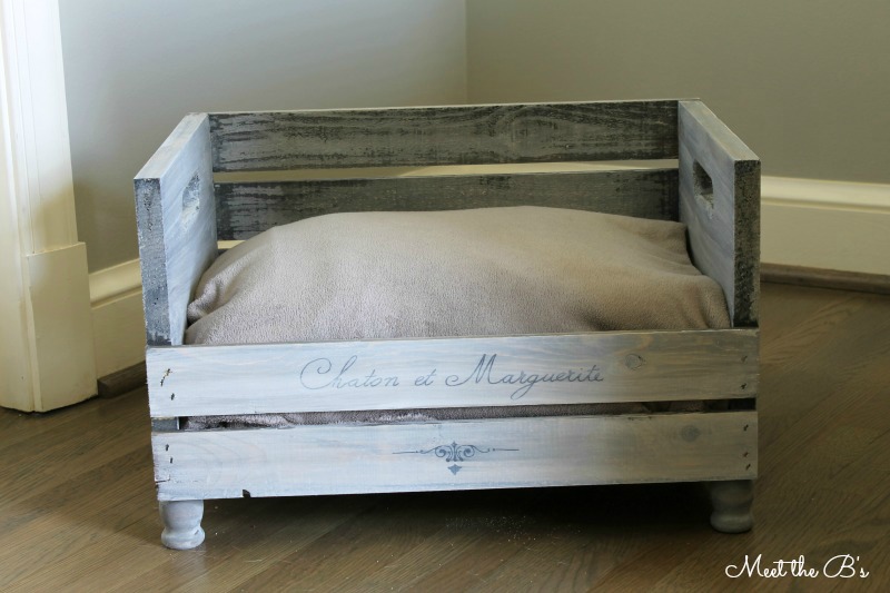 Easy Ways to Decorate with Wooden Crates