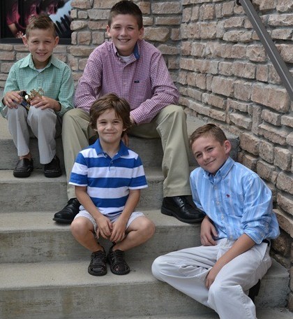 How I Get 2 Hours of Sanity Each Day {with 4 boys home all summer!}