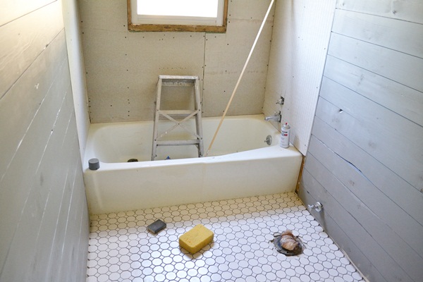 Glimpses of our Guest Bathroom Makeover