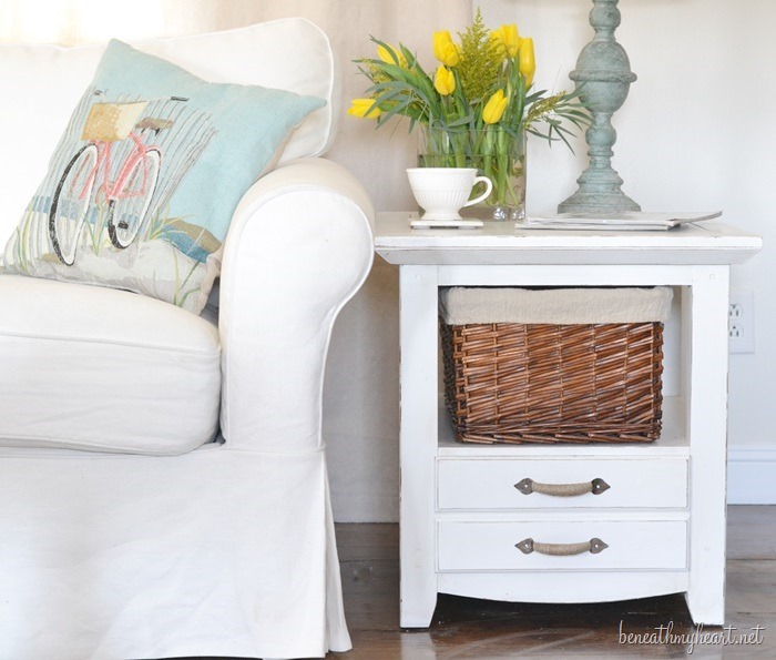Side Table Makeover with Chalk Finish Paint