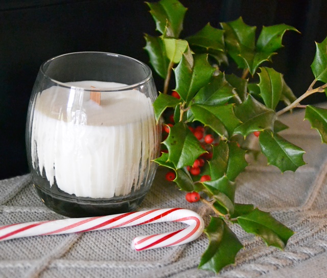 Christmas means Candles!  {Giveaway}