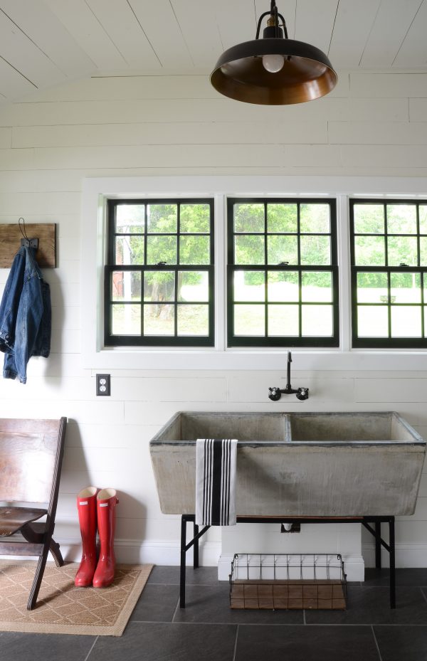 Modern Farmhouse Laundry Room Reveal! - Beneath My Heart