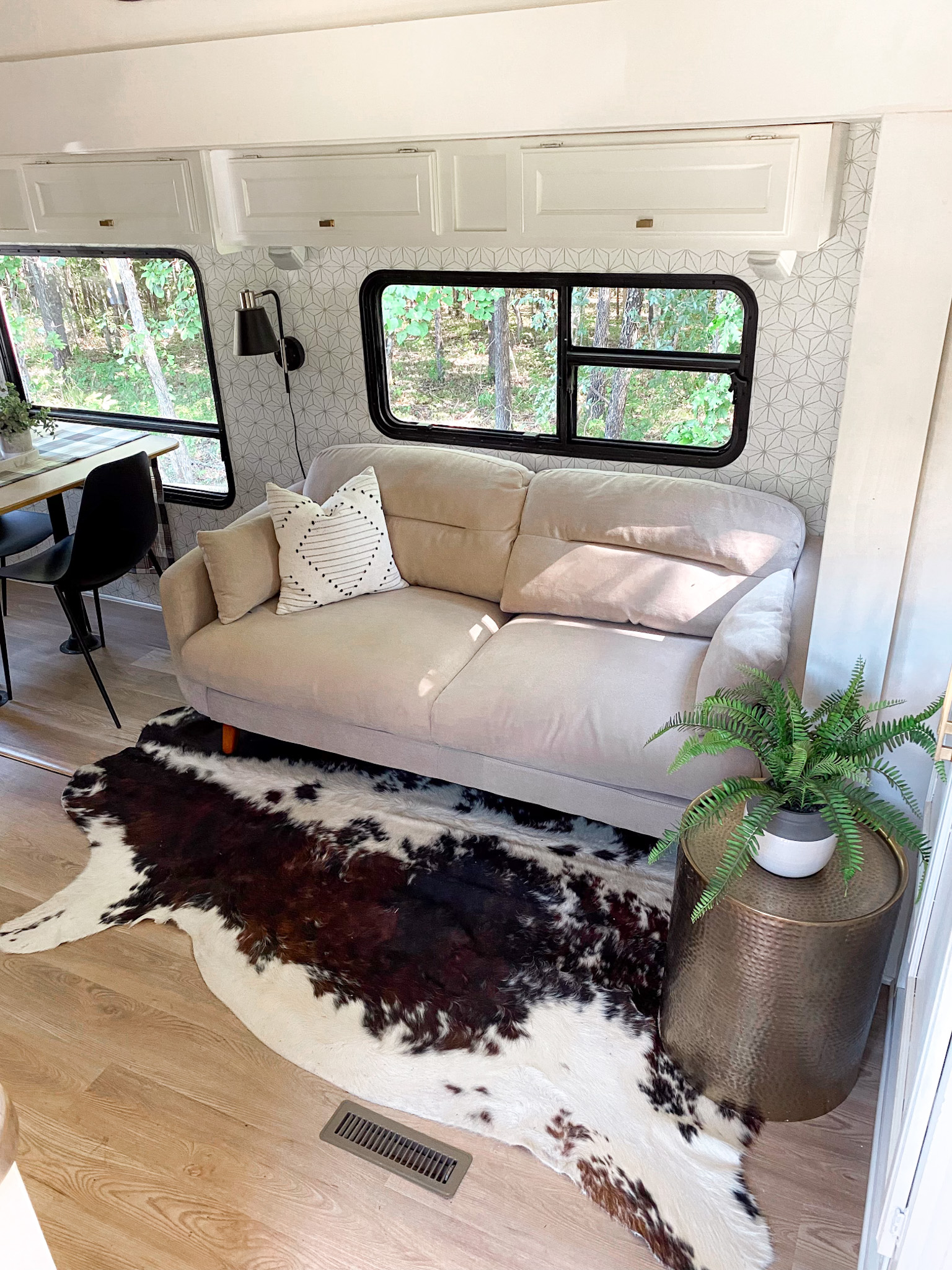 RV DEN/DINING ROOM MAKEOVER REVEAL!  {Before and Afters}